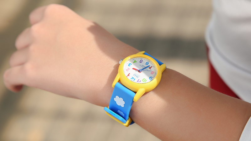 Đồng hồ Q&Q VR99J003Y